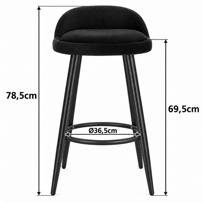 Tabouret de bar noir rembourré avec dossier arrondi et repose-pieds circulaire noir – hauteur totale 78,5 cm, hauteur d’assise 69,5 cm et diamètre du repose-pieds 36,5 cm.