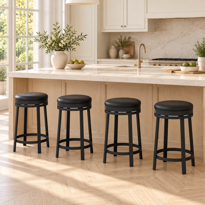Lot de quatre tabourets noirs à assise ronde rembourrée en situation